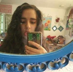 Meet your Posher, Katrina